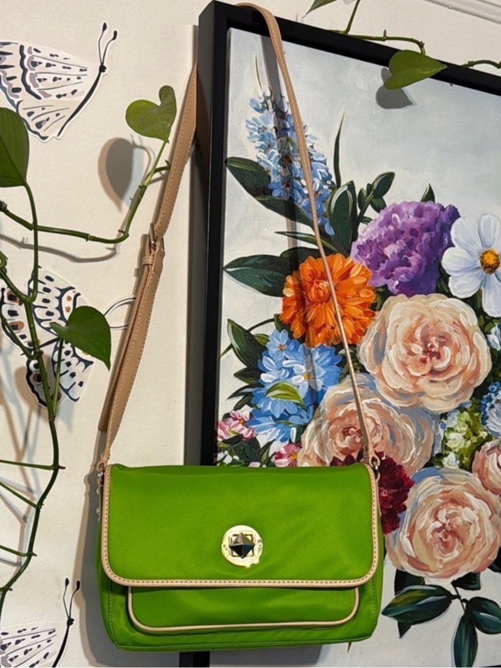 Kate Spade Storybook Lining Green and Tan Leather/Nylon Crossbody Bag